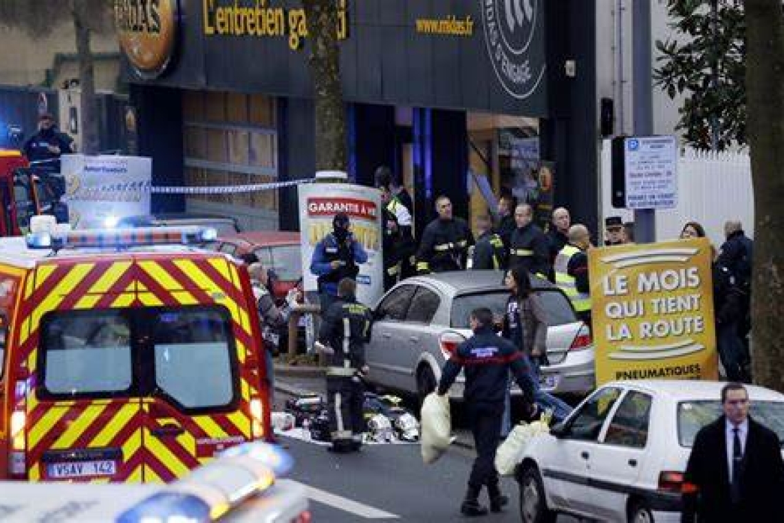 Attaque au couteau à Mannheim: un policier succombe à ses blessures